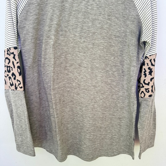 Couer de Vague Women's Long Sleeve Leopard Print Tunic Baseball Tee Medium - Picture 3 of 6